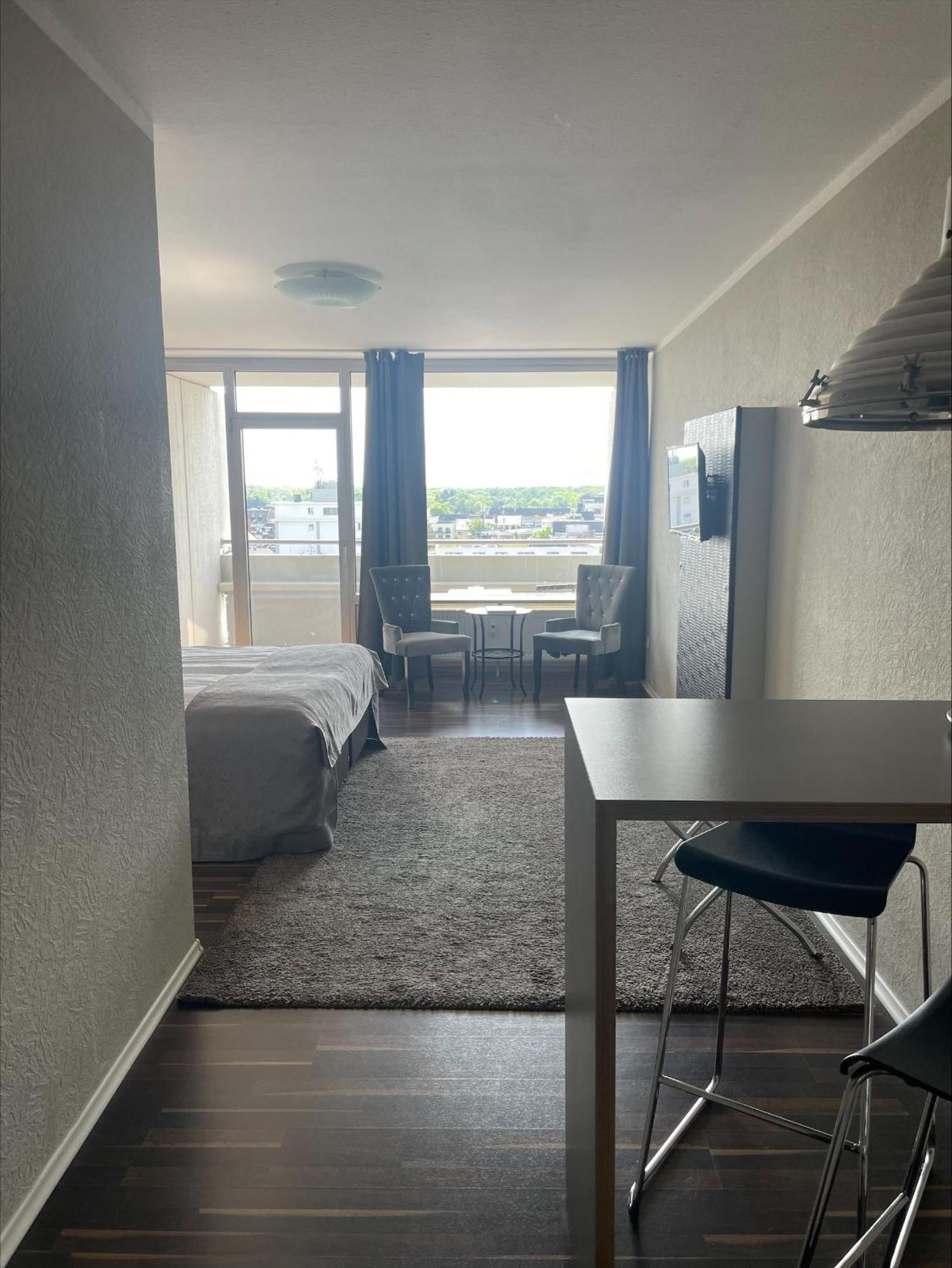 Rheinblick Apartments Koln Bagian luar foto